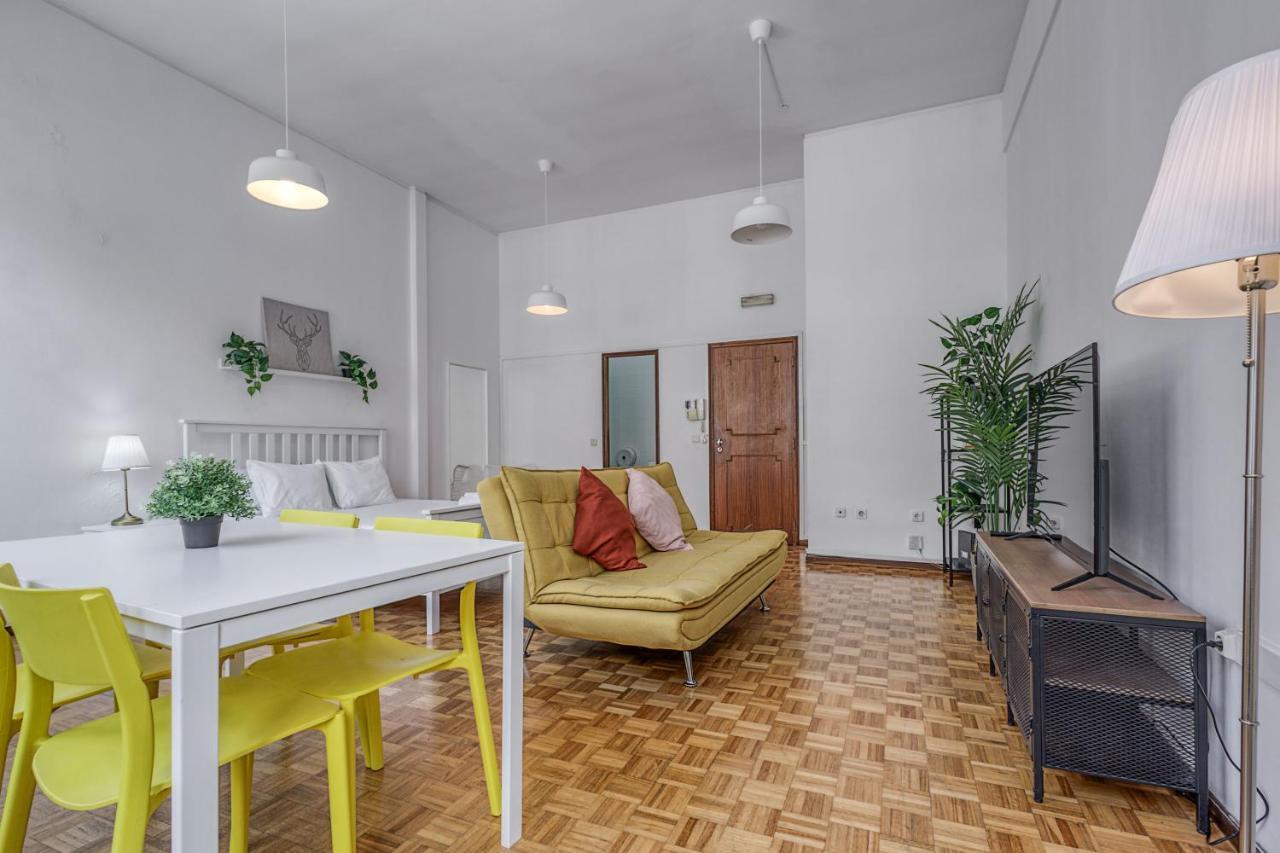 Travel & Live Alegria 248 Apartment Порто Екстериор снимка