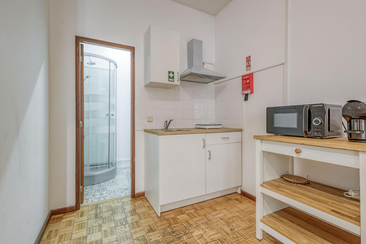 Travel & Live Alegria 248 Apartment Порто Екстериор снимка